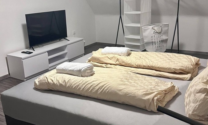 Pfaffingen Apartment | Schönes Appartement in Ammerbuch Siyen Three
