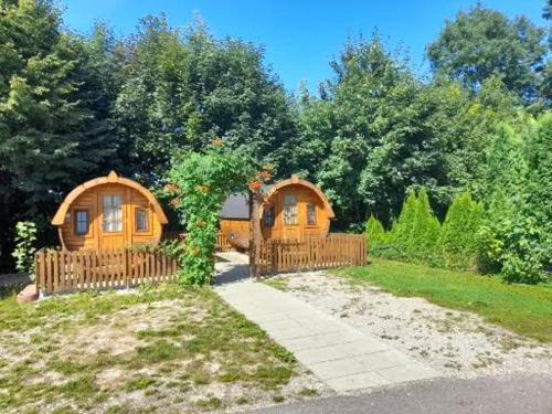 Guenzburg Other | Schlaffass-Camping Gutshof Donauried