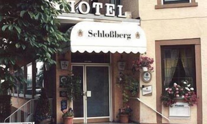 Heppenheim Bed & Breakfast | Schlossberg