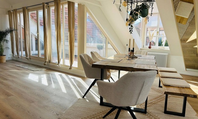 Neustadt-Hambach Apartment | Schlosskoje Diedesfeld - Apartment/apartment, shower and bathtub, 3 bedrooms