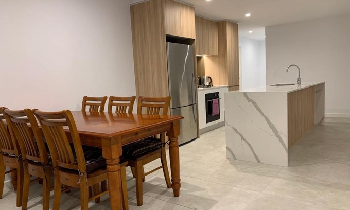 Schofields Apartment | Schofields Brand New 2 Br Apt Parking Privacy