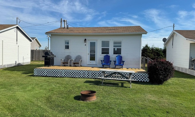 Summerside Cottage | Schurmans Shore Waterfront Cottage #8