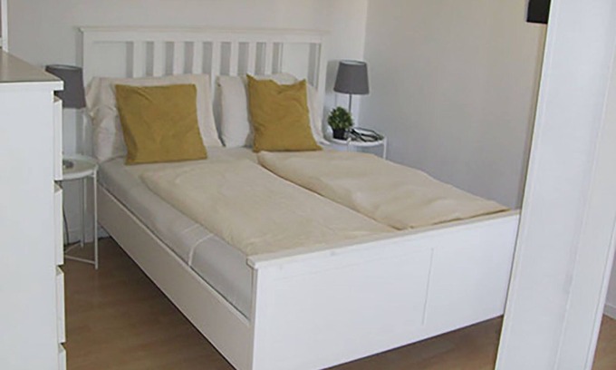 Ludwigsvorstadt Apartment | Schwanthaler 3 BedR Apart in Munich center
