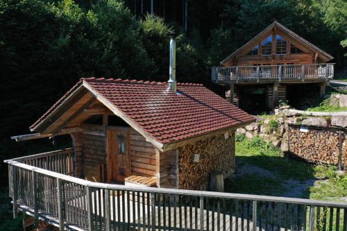 Schenkenzell Other | Schwarzwald Romantikhütte - Zweisamkeit - mit Bettwäsche, Handtücher und Holz