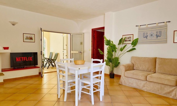 Orosei Apartment | [Scogliera] Apartment 800 meters from the sea with garden
