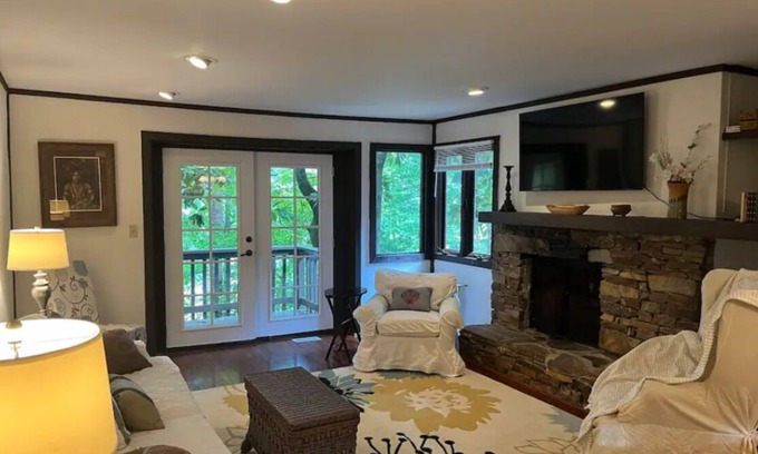 Big Canoe Condo | Sconti Bears Lodge in Big Canoe!