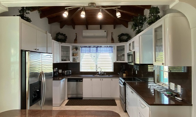Benner Villa | Scott Beach Villas #1