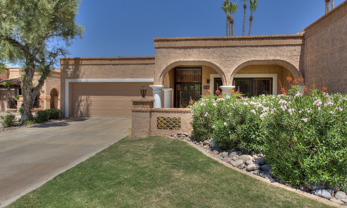 South Scottsdale House | Scottsdale McCormick Ranch Paradise Retreat