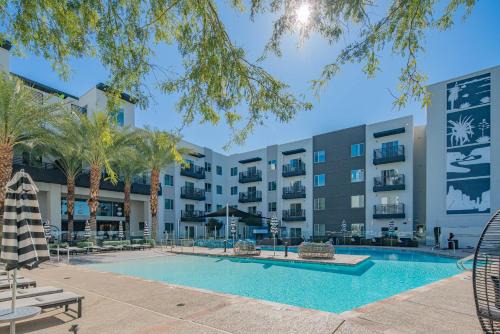 Desert View Village Apartment | Scottsdale Rodeo- Pool W- Views-King Bed-Parking S433