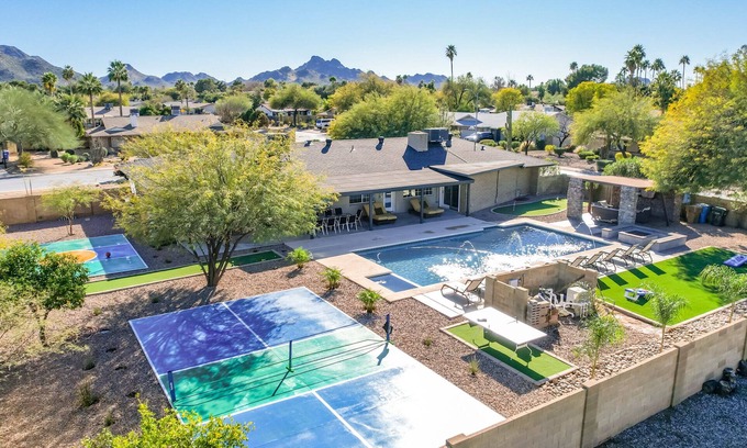 Paradise Valley Village House | Scottsdalestays 9 BDRM Multimillion Estate-Pool-Spa-Pickleball-Basketball & More