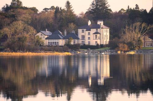 Derravonniff Hotel | Screebe House