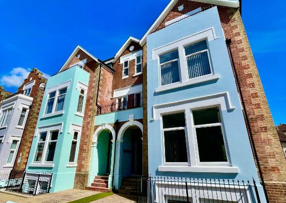 Bournemouth City Centre Apartment | Sea Breeze - Coast