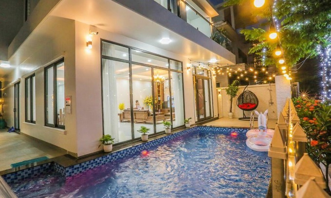 Sam Son Villa | Sea Breeze Villa FLC sang trọng gần biển có bể bơi