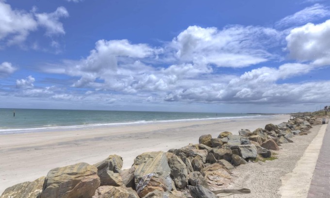 Glenelg North Cottage | Sea By Your Side - Perfect Esplanade Living