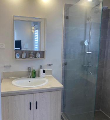 Discovery Bay House | Sea-Clusion Views
