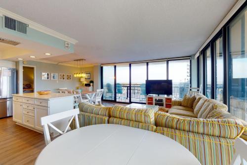 Bethany Beach Apartment | Sea Colony - 110 Brandywine House Rd
