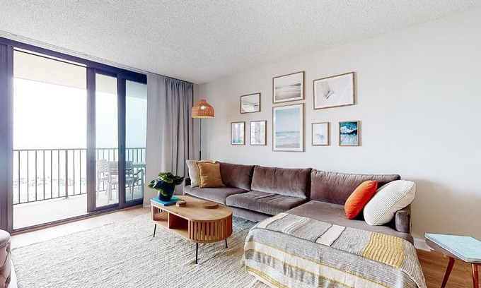 Bethany Beach Apartment | Sea Colony - 704 Chesapeake House