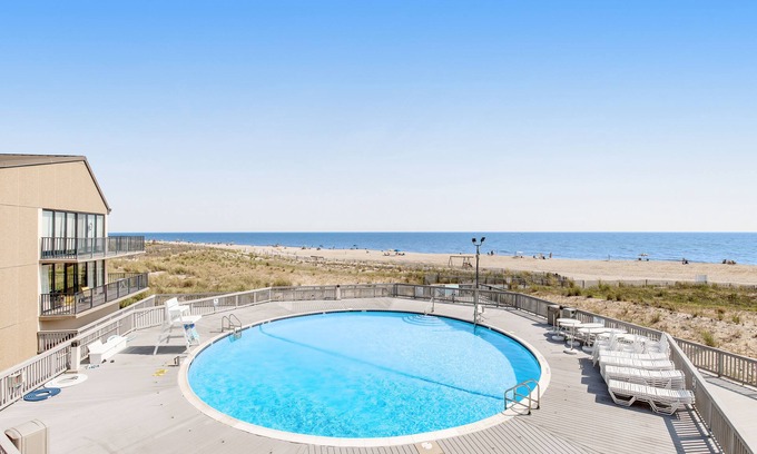 Bethany Beach Condo | Sea Colony Ocean 15th floor condo w/gym, pool, and basketball court