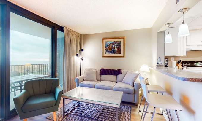 Bethany Beach Condo | Sea Colony Ocean 2nd floor condo w/shared sauna, tennis court, and elevator