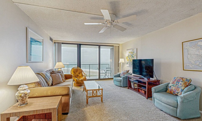 Bethany Beach Condo | Sea Colony Ocean Seventh Floor Condo with Shared Pool, Ocean View, and WiFi