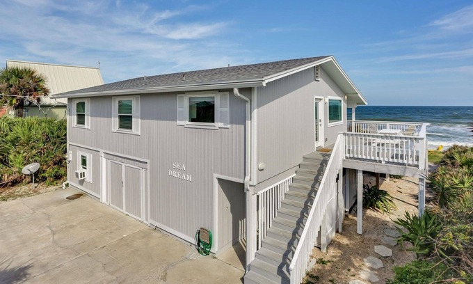 South Ponte Vedra Beach House | "Sea Dream", cozy 3 bedroom oceanfront home with a separate bonus room.