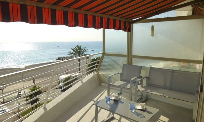 Cros-de-Cagnes Apartment | SEA FACE - EXCEPTIONAL VIEW - luxurious 2 P air conditioned + parking