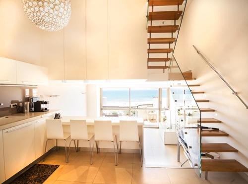 Herzliya Pituach Apartment | Sea front panoramic duplex roof-top