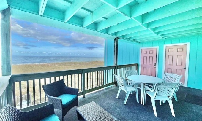North Carolina Coast Apartment | Sea Grace 2, Oceanfront, Pool, & Pet Friendly!