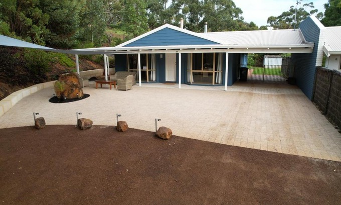 Eagle Bay House | Sea Gypsy