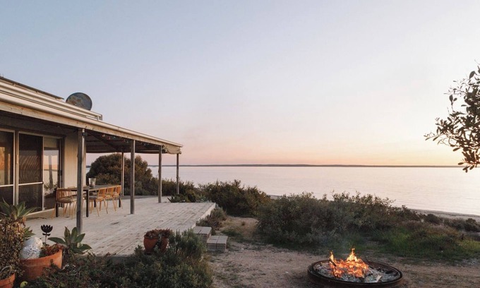 Scott Cottage | Sea Haven at Streaky Bay A Secluded Beach Escape