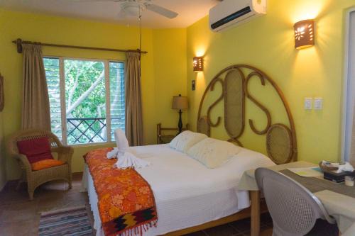 Centro - Supmza 001 Hotel | Sea Hawk Suites