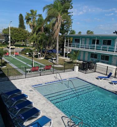Treasure Island Hotel | Sea Jay Motel and Marina