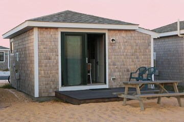 North Truro Cottage | "Sea Lavender" at Sutton Place in Truro