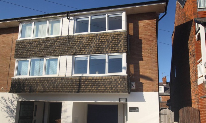 Bridlington Cottage | SEA MEWS, pet friendly, country holiday cottage in Bridlington