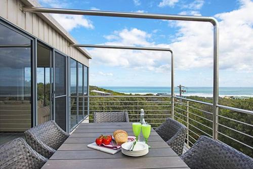 St. Andrews Beach House | Sea Paradise at St Andrews Beach. Great Sea views.