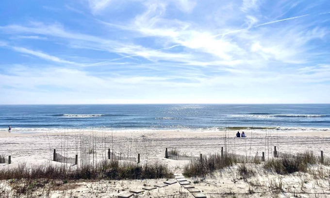 Mexico Beach House | SEA SHANTY- Beachfront, Topnotch Comfort & Fully-Stocked!