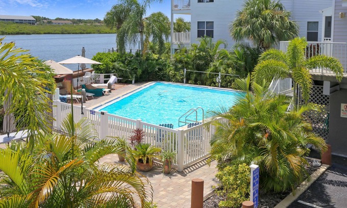 Indian Shores House | Sea Shell 24 - Charming Townhome, near beach w/pool