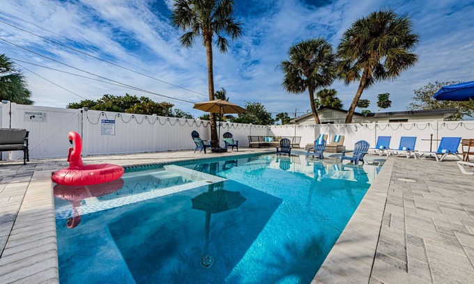 Indian Rocks Beach House | Sea Shell Beach Cottage with Private Pool