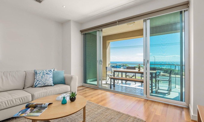 Aldinga Beach House | Sea Star ~ Aldinga Beach - Sparkling Executive Esplanade Home with Stunning Sea Views