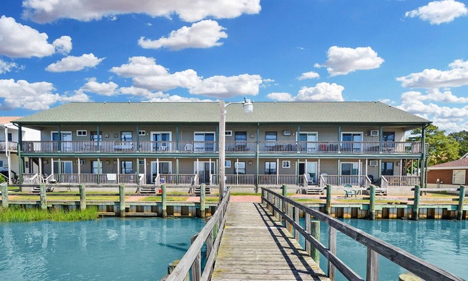 Chincoteague House | Sea Tag #22, waterfront condo with picturesque boat slip