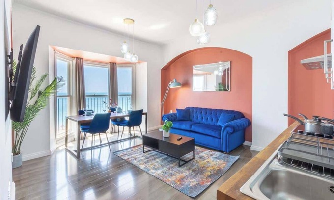 Seafront Apartment | Sea View - 1 Bedroom flat