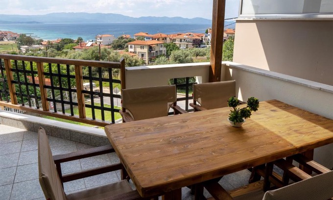 Nea Rodha Apartment | Sea View Apartment Grek Nea 4