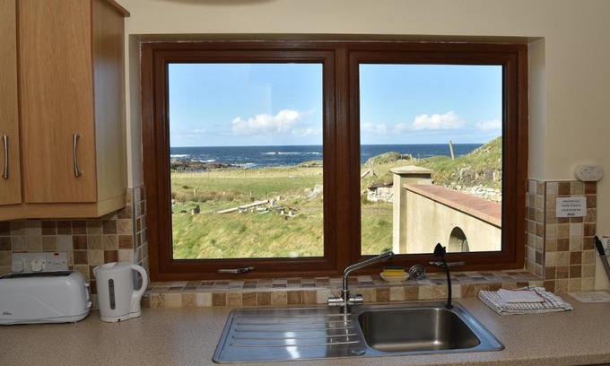 Downings Apartment | Sea View Apartment