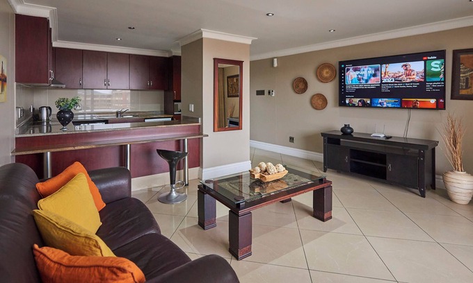 Durban Point Apartment | SEA-VIEW APARTMENT - POINT WATERFRONTnnear to beaches , harbour and restaurants
