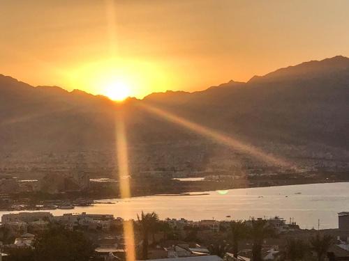 Eilat Apartment | Sea View Coral Suite