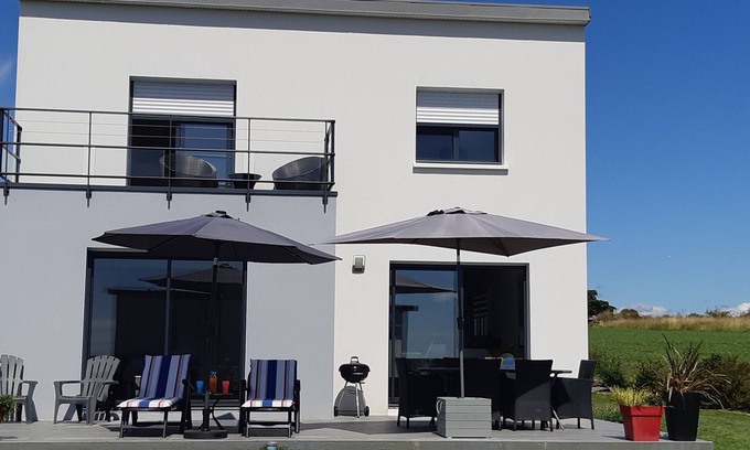 Clohars-Carnoet House | SEA VIEW HOUSE WITH ALL COMFORTS IN A QUIET LOCATION LARGE GARDEN CLOSE TO BEACHES