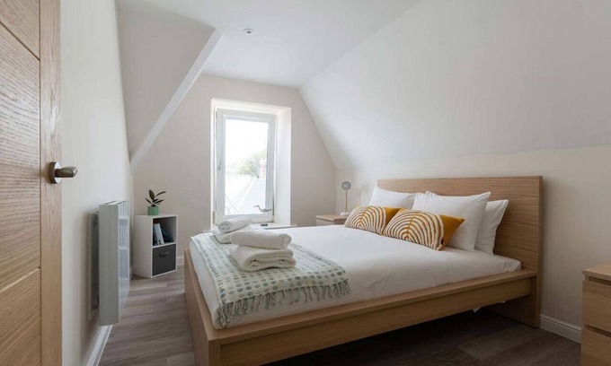 St Ives Apartment | Sea View Modern 1BR Apartment near to centre