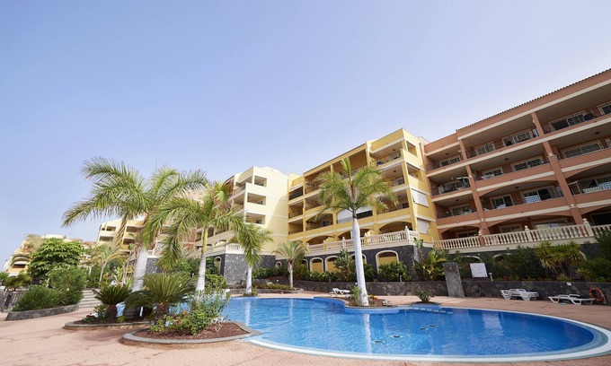 Palm-Mar Apartment | Sea view ! Modern apartment near the beach with a beautiful large pool!