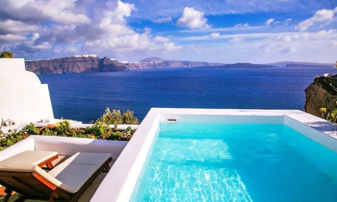 Oia House | Sea View Villa with Jacuzzi & Plunge Pool
