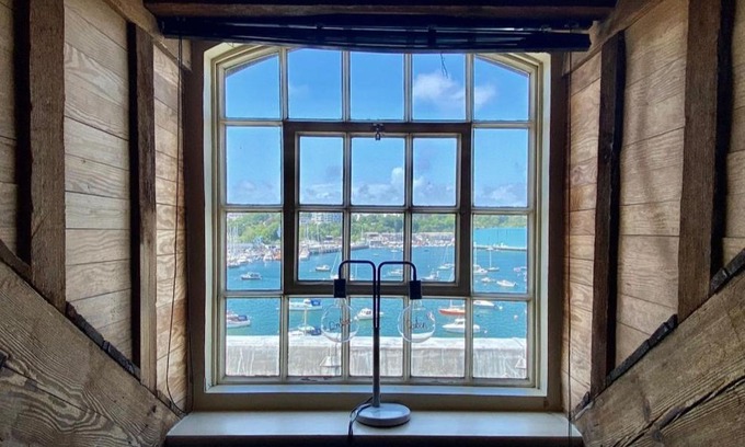 Plymouth Apartment | Sea views stylish penthouse in Royal William Yard.